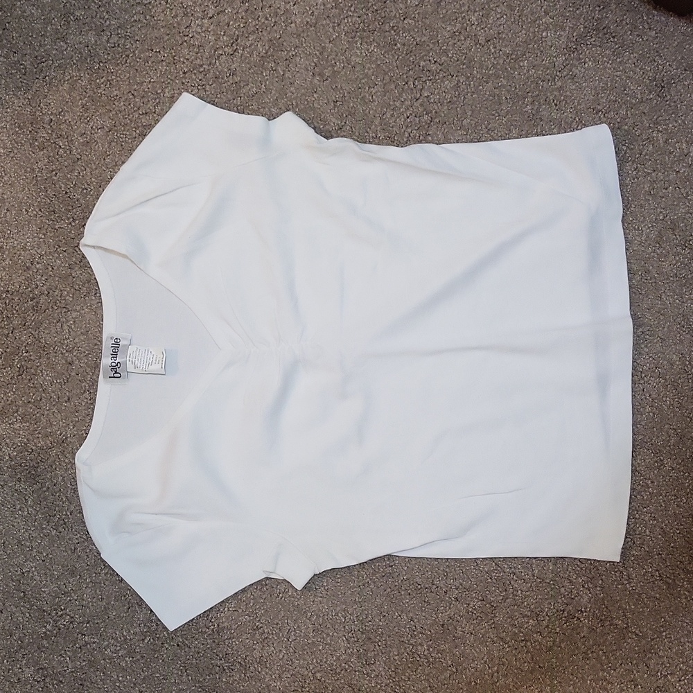 White cap sleeve Top, Size L, Brand  Bagatelle, $15